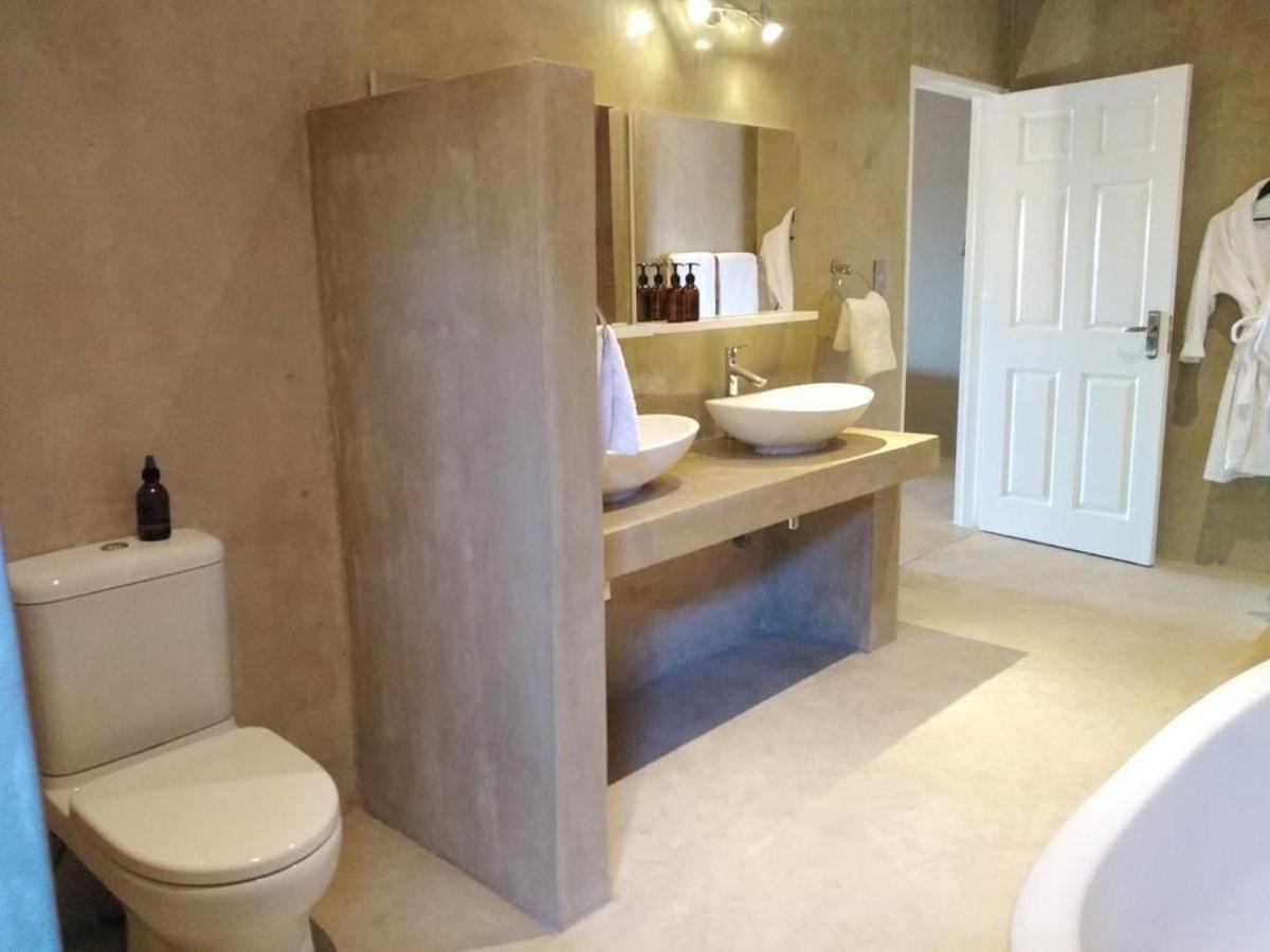 Bagatelle Kalahari Boutique Farmhouse Lodge Мариентал Екстериор снимка