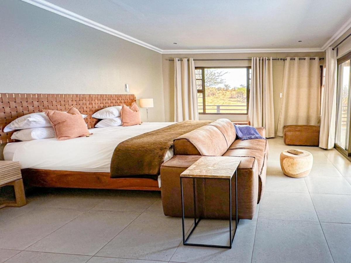 Bagatelle Kalahari Boutique Farmhouse Lodge Мариентал Екстериор снимка