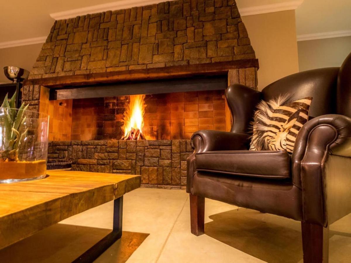 Bagatelle Kalahari Boutique Farmhouse Lodge Мариентал Екстериор снимка