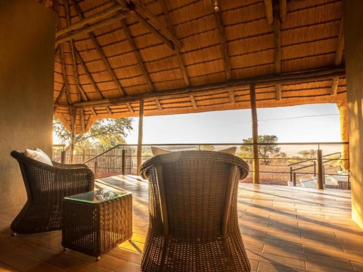Bagatelle Kalahari Boutique Farmhouse Lodge Мариентал Екстериор снимка